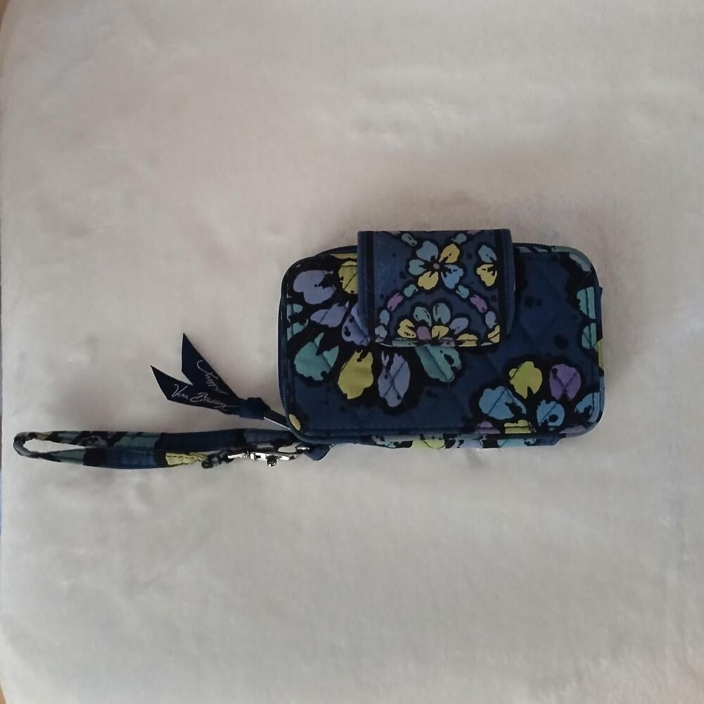 Vera Bradley All-In-One Indigo Pop Floral Quilted Cotton Wristlet Wallet Boho